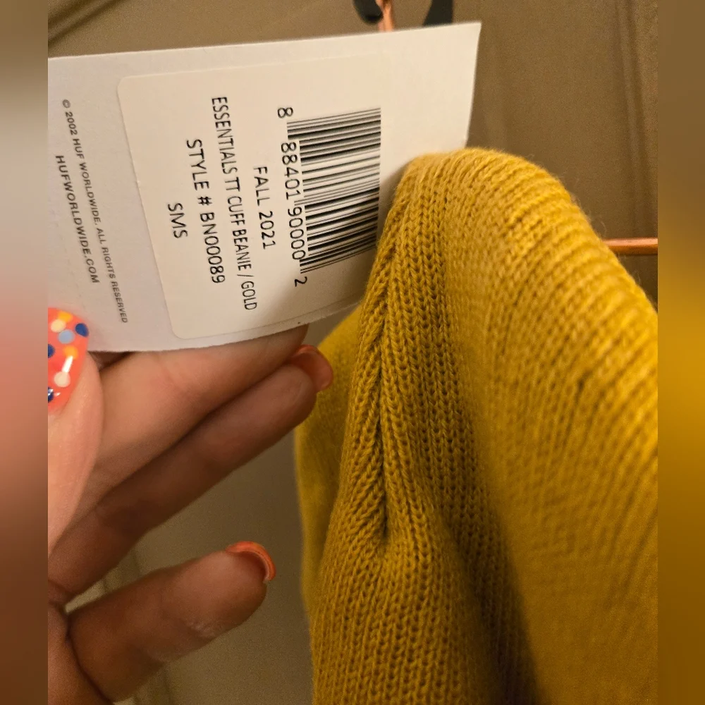 New Huf mustard yellow beanie